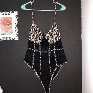 Floral Lace Bodysuit